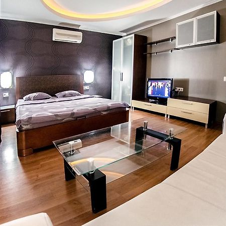 Hotrent City Kyiv Exterior photo